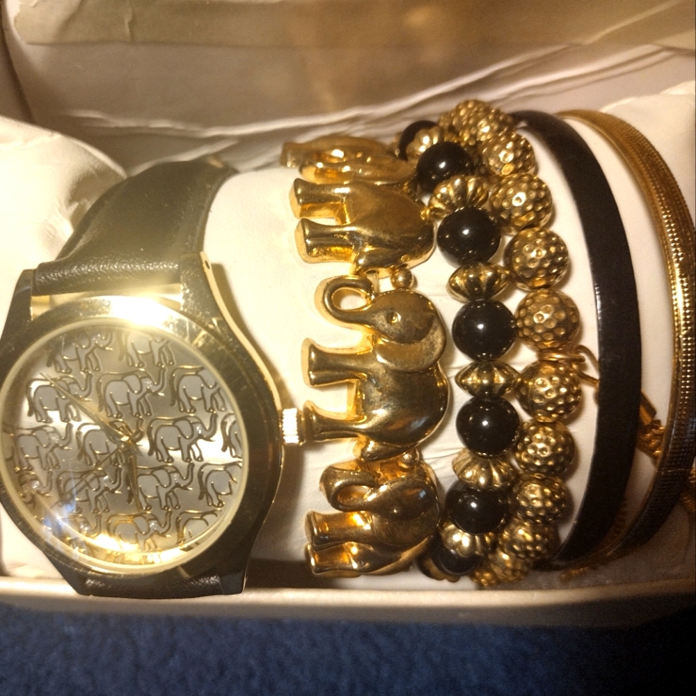 Elephant bracelet set